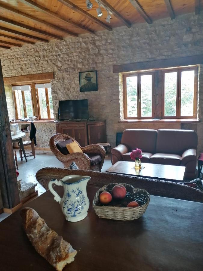 La Fee Bleue Villa Limeyrat Exterior photo